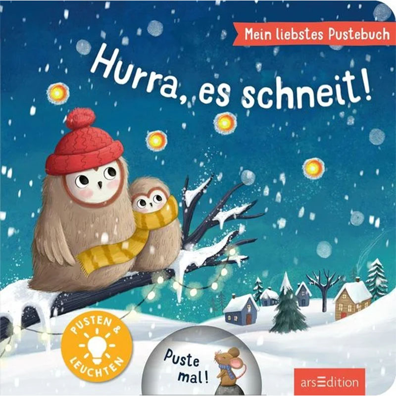 Mein liebstes Pustebuch – Hurra, es schneit!“ – Interaktives Kinderbuch mit Puste-Effekt Entdecke das zauberhafte Winterbuch „Mein liebstes Pustebuch – Hurra, es schneit!“ von arsEdition. Dieses interaktive Pappbuch fördert spielerisch die Mundmotorik und den Spracherwerb. Kinder können die Lichter auf den Seiten durch Pusten zum Leuchten bringen – ein magisches Erlebnis für die Kleinsten! Perfekt als Geschenk für die Winter- und Weihnachtszeit.